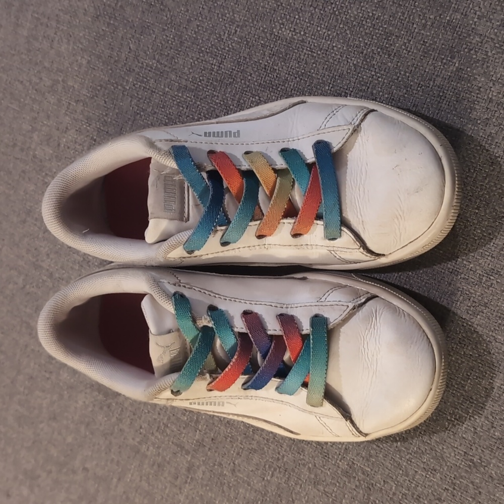 Girls Puma Sneakers